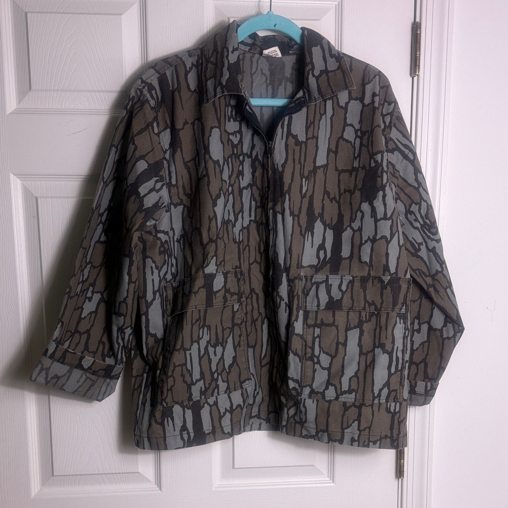 Camouflage Patterned Jacket - Picture 2 of 12
